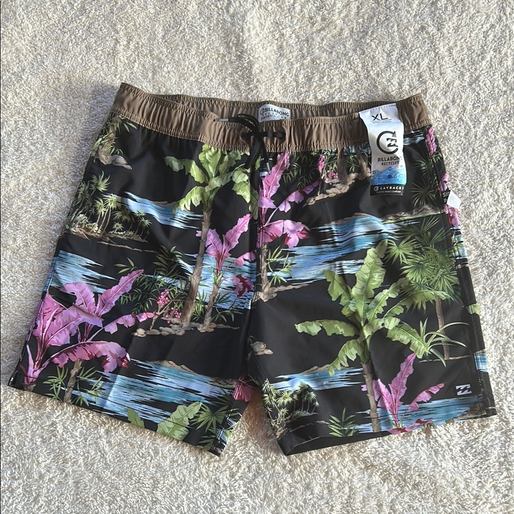 Billabong Men's Tropical Swim Shorts - Black 🌴🌊